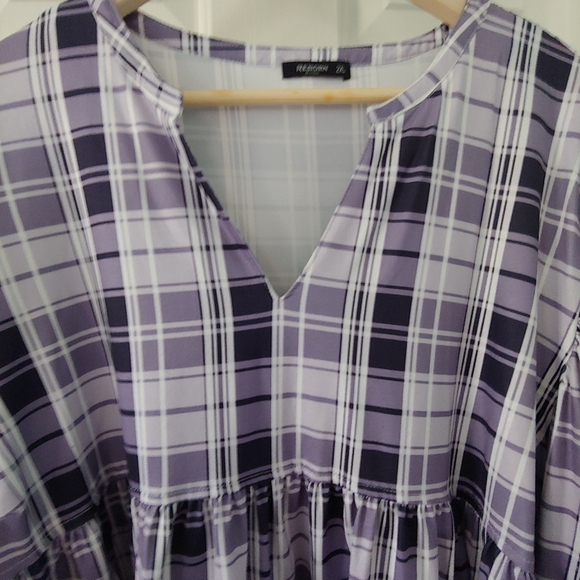NWOT Plus Size Reborn Collection Charcoal & Gray Plaid Top - Size  2X - Picture 8 of 10